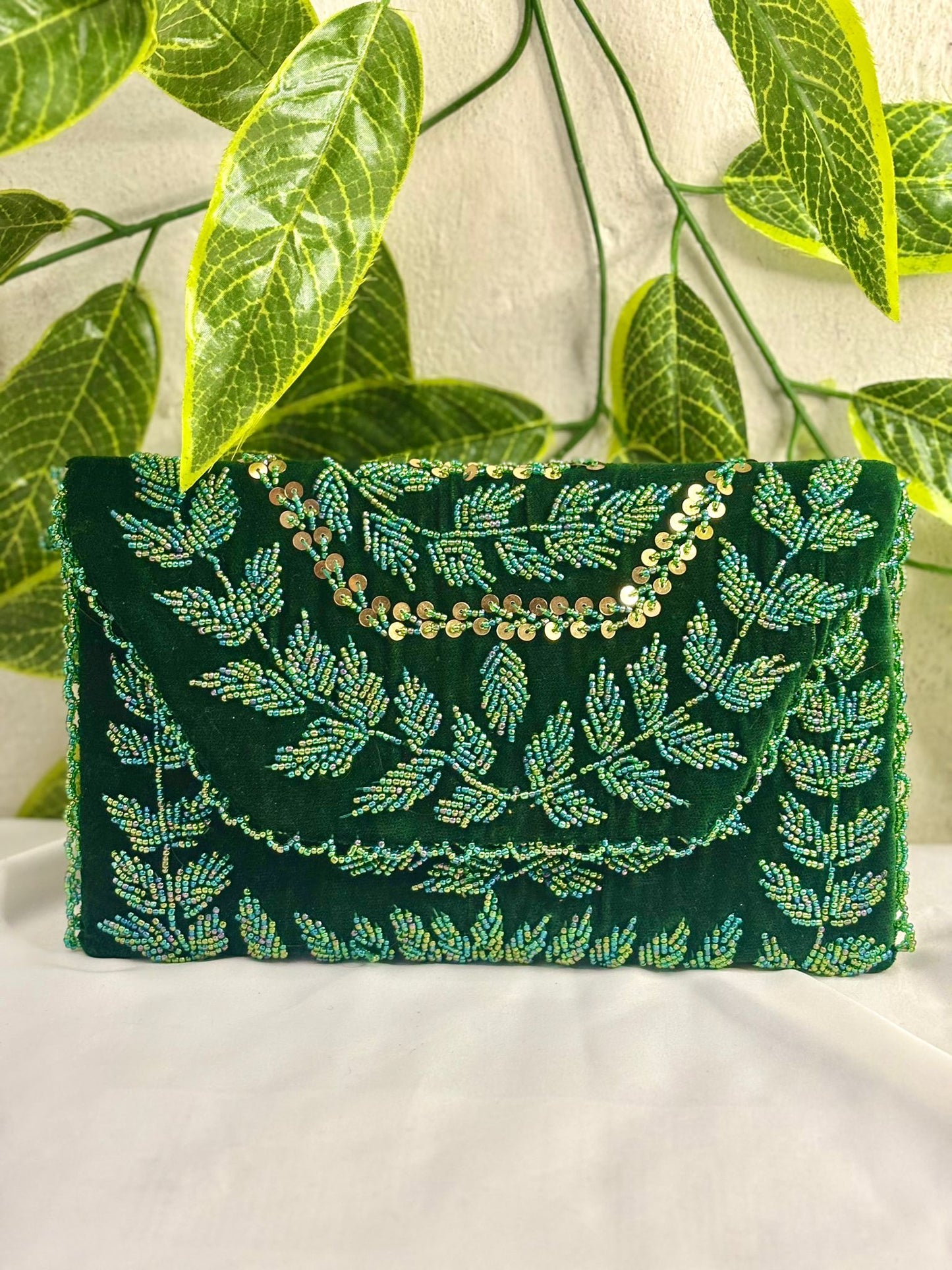 Midnight Velvet Hand-Embroidered Beaded Clutch | Opulent Festive Gala Bag
