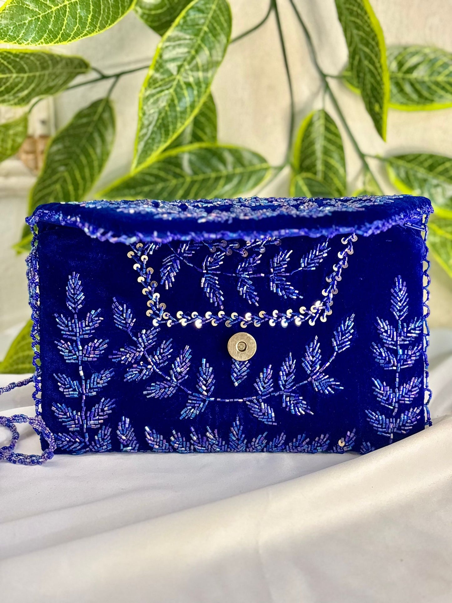 Midnight Velvet Hand-Embroidered Beaded Clutch | Opulent Festive Gala Bag