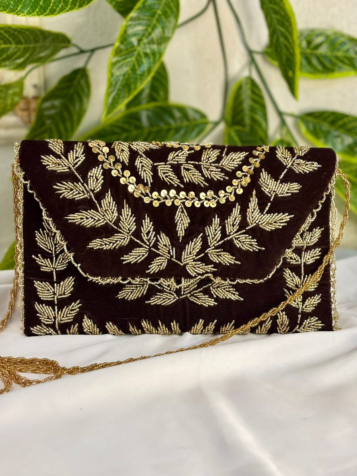 Midnight Velvet Hand-Embroidered Beaded Clutch | Opulent Festive Gala Bag