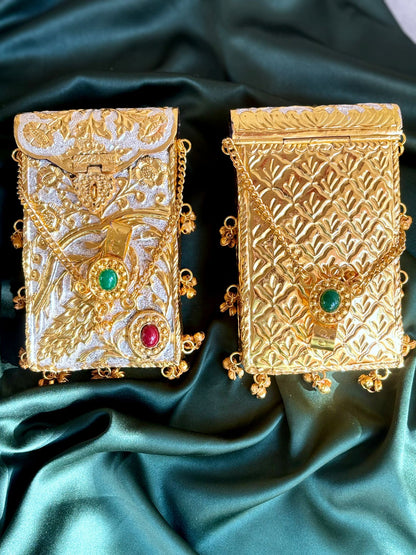 Antique Two-Tone Hand-Engraved Mobile Holder Clutch